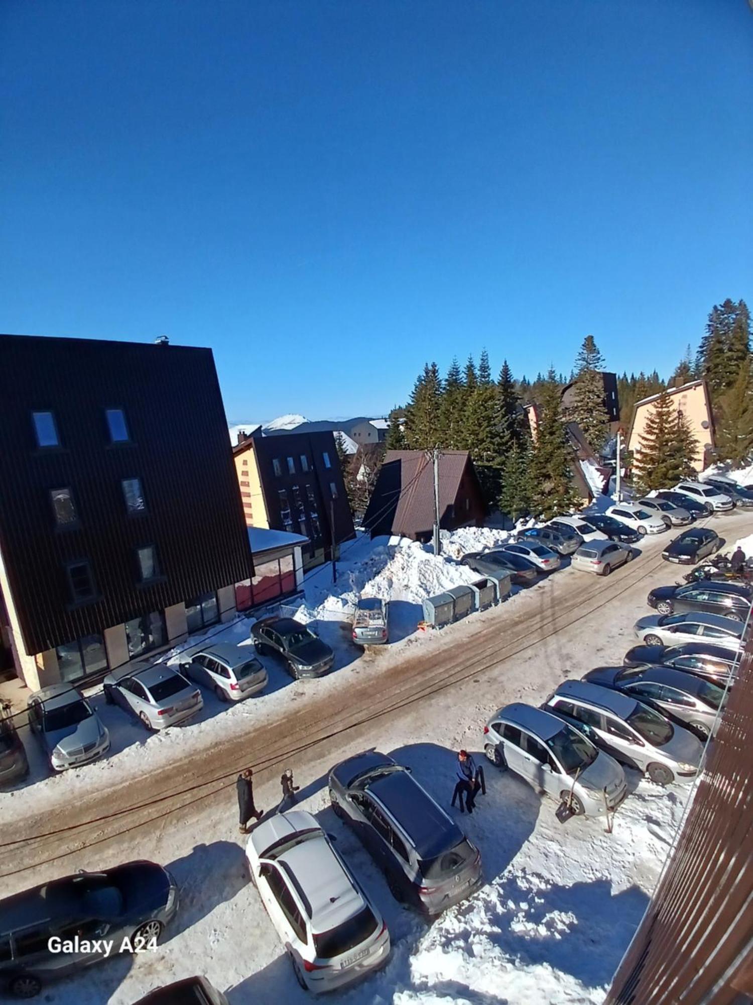 Apartamento Mraz Jahorina Exterior foto
